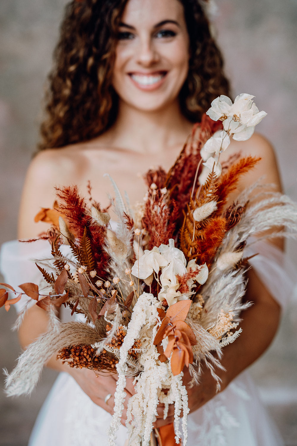 Premium Bridal Bouquet | Terracotta & Beige