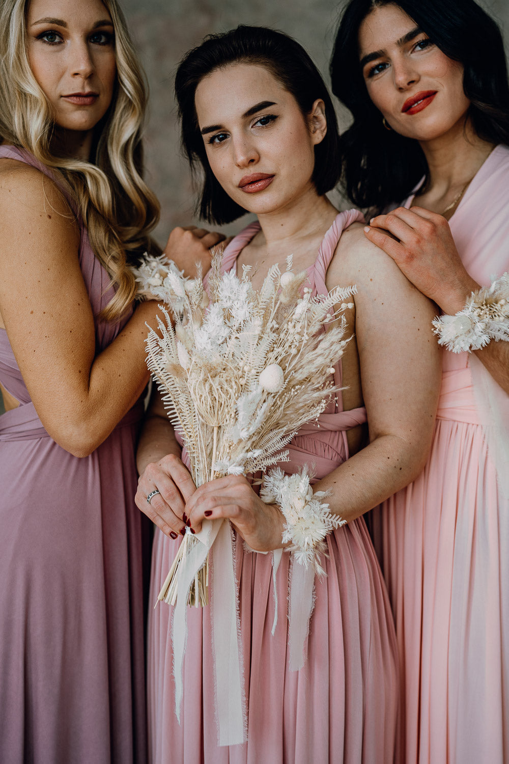 Bridesmaid Bouquet | Elegant White & Ivory
