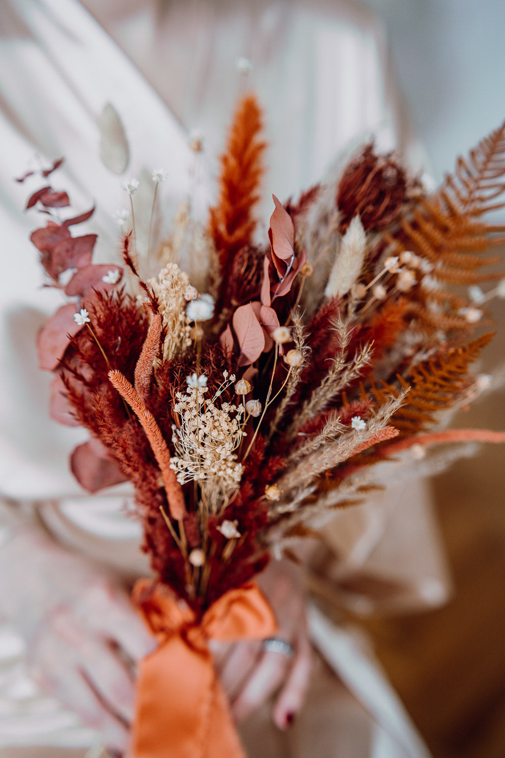 Bridesmaid Bouquet | Terracotta & Beige