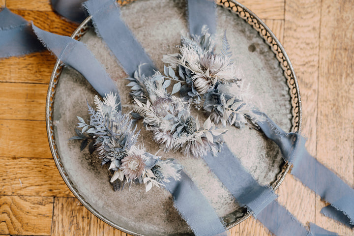 Flower bracelet | Dusty Blue & Ivory