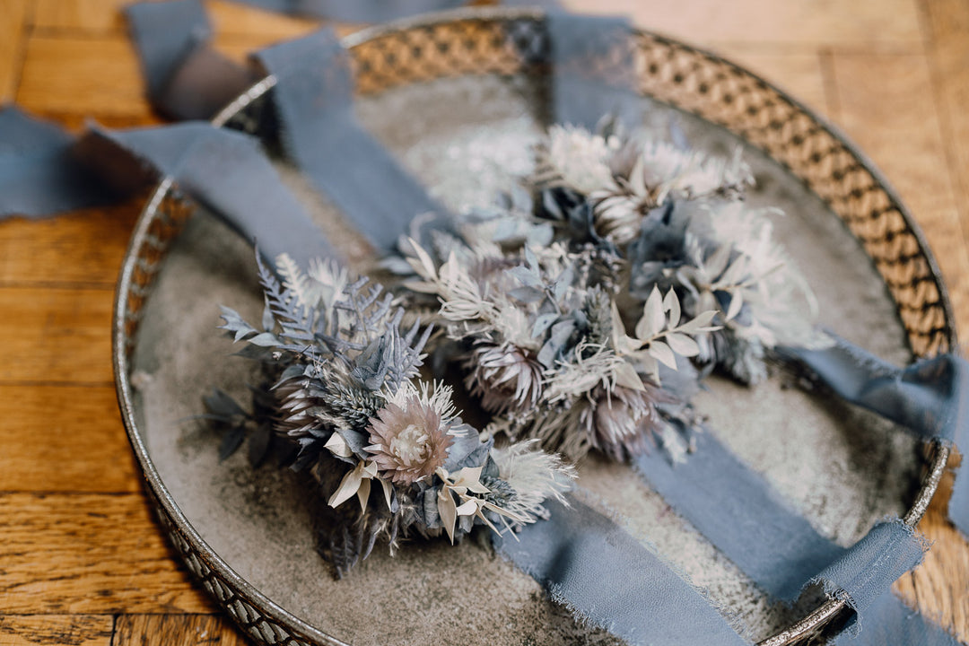 Flower bracelet | Dusty Blue & Ivory